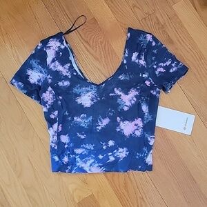 * NWT Lululemon Align T-Shirt Circulate Tie Dye Mineral Nulu Blue Multi